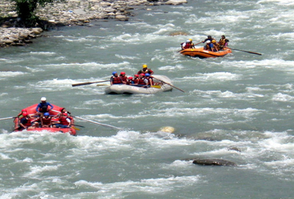kullu water rafting